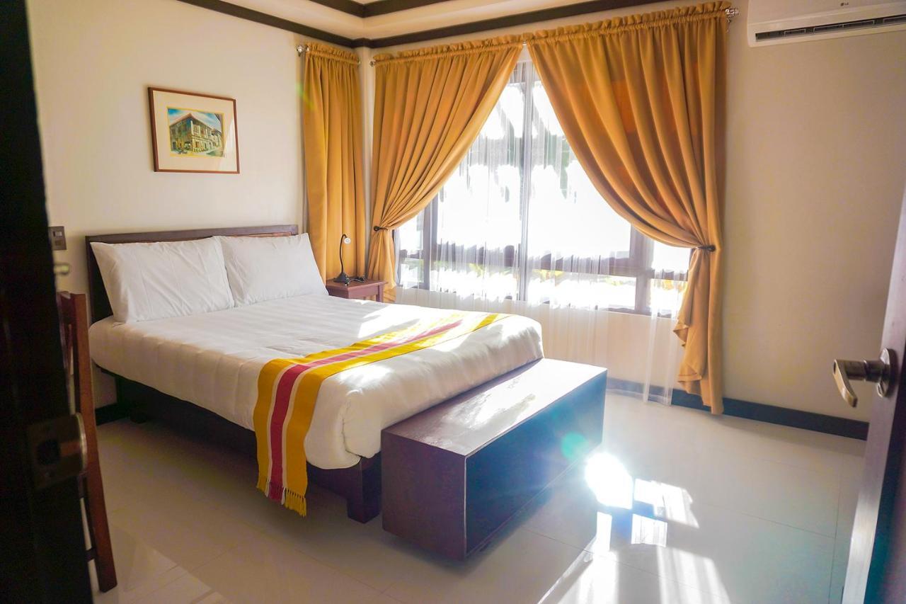 Veranda Hotel Paoay Экстерьер фото